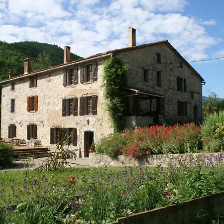 85 M² La Chapelle Fuer Fuenf Personen By Interhome